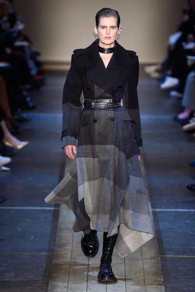 Look 6